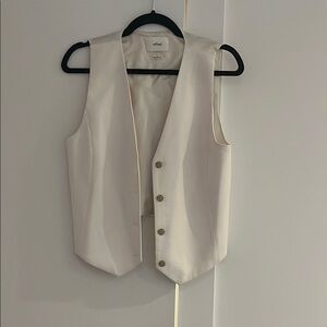 Aritzia Cream Wilfred Buttoned Vest Worn Once